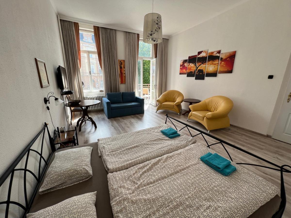 Apartment Alice Center Karlsbad Buitenkant foto