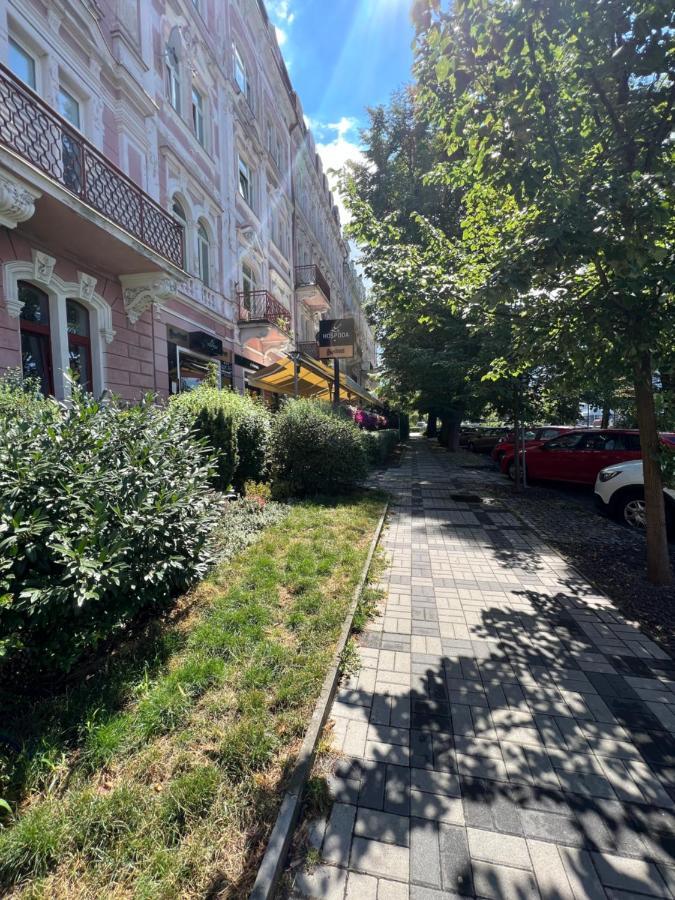 Apartment Alice Center Karlsbad Buitenkant foto